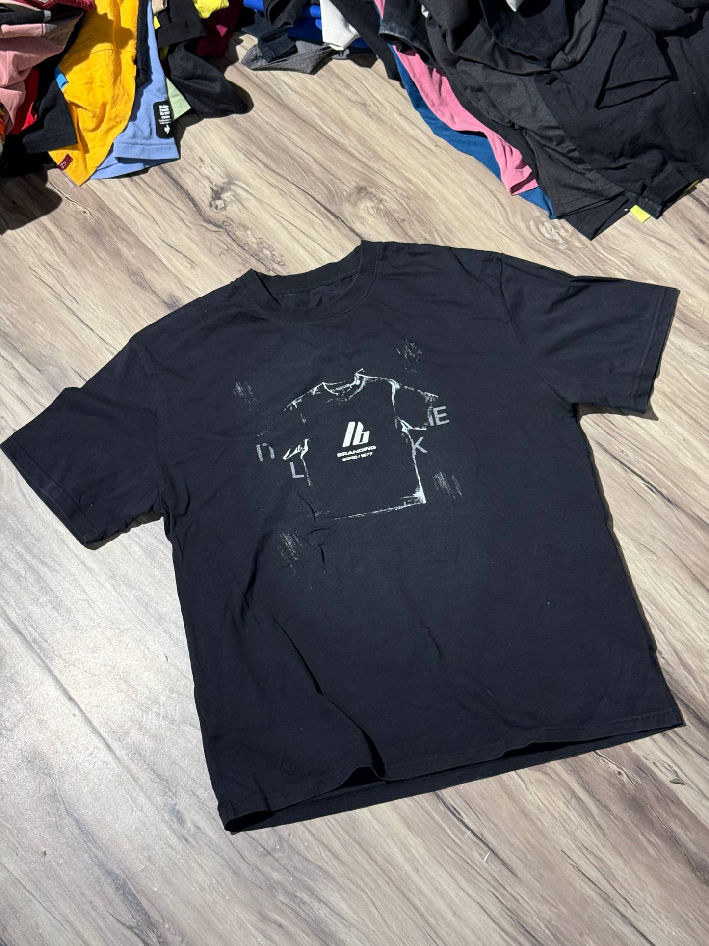 T-SHIRT SIZE L