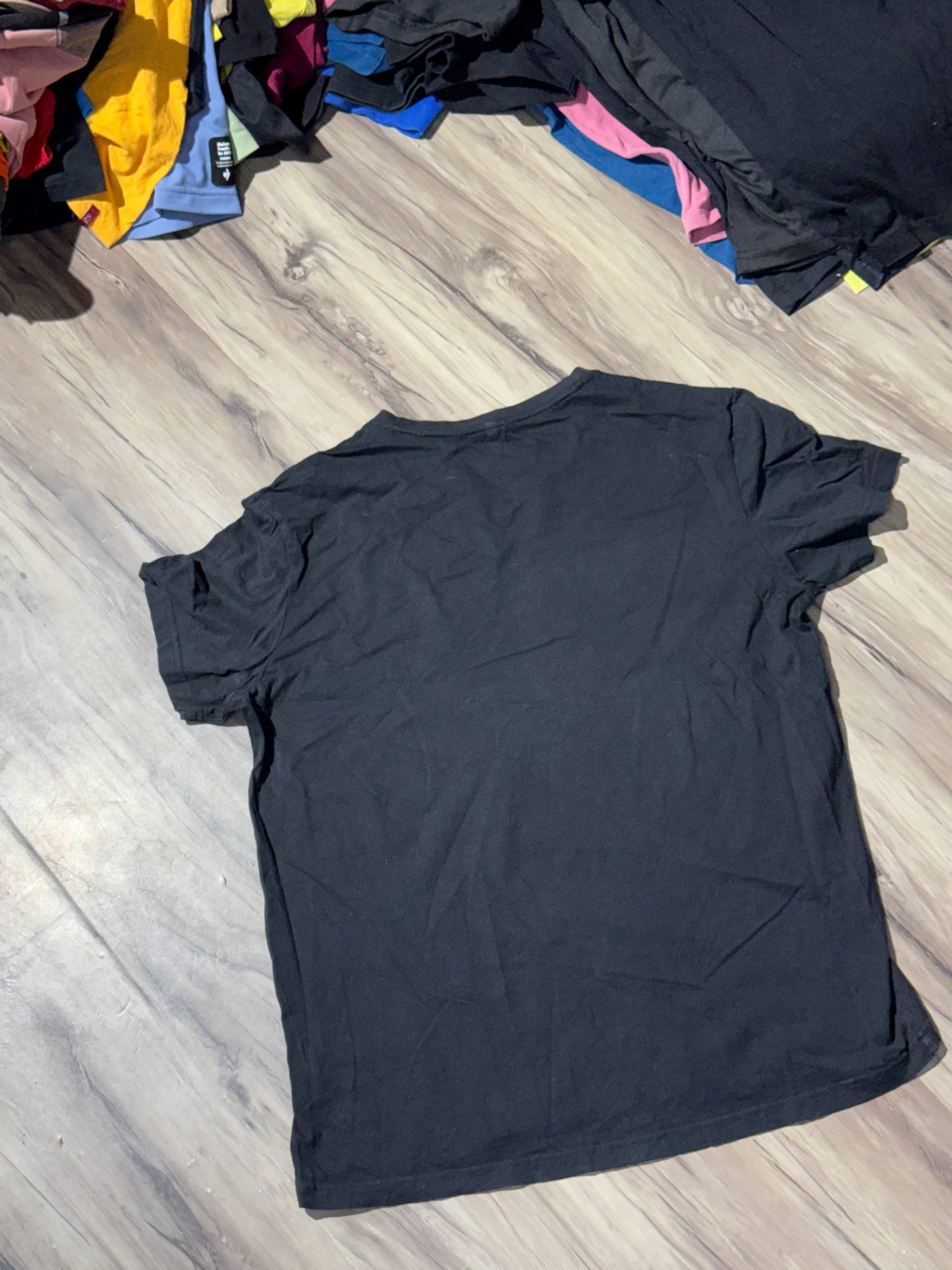 T-SHIRT SIZE L