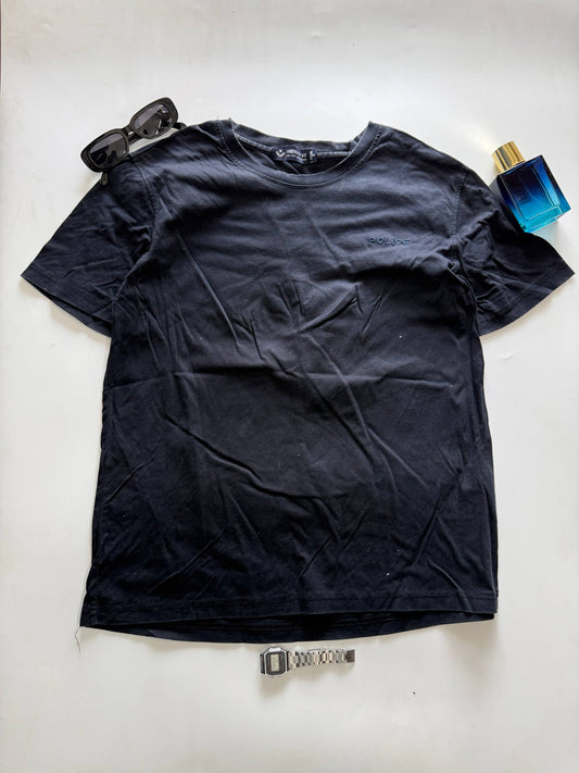 T-Shirt Size - M