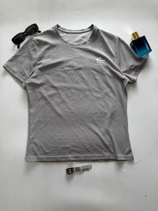 T-Shirt Size - L