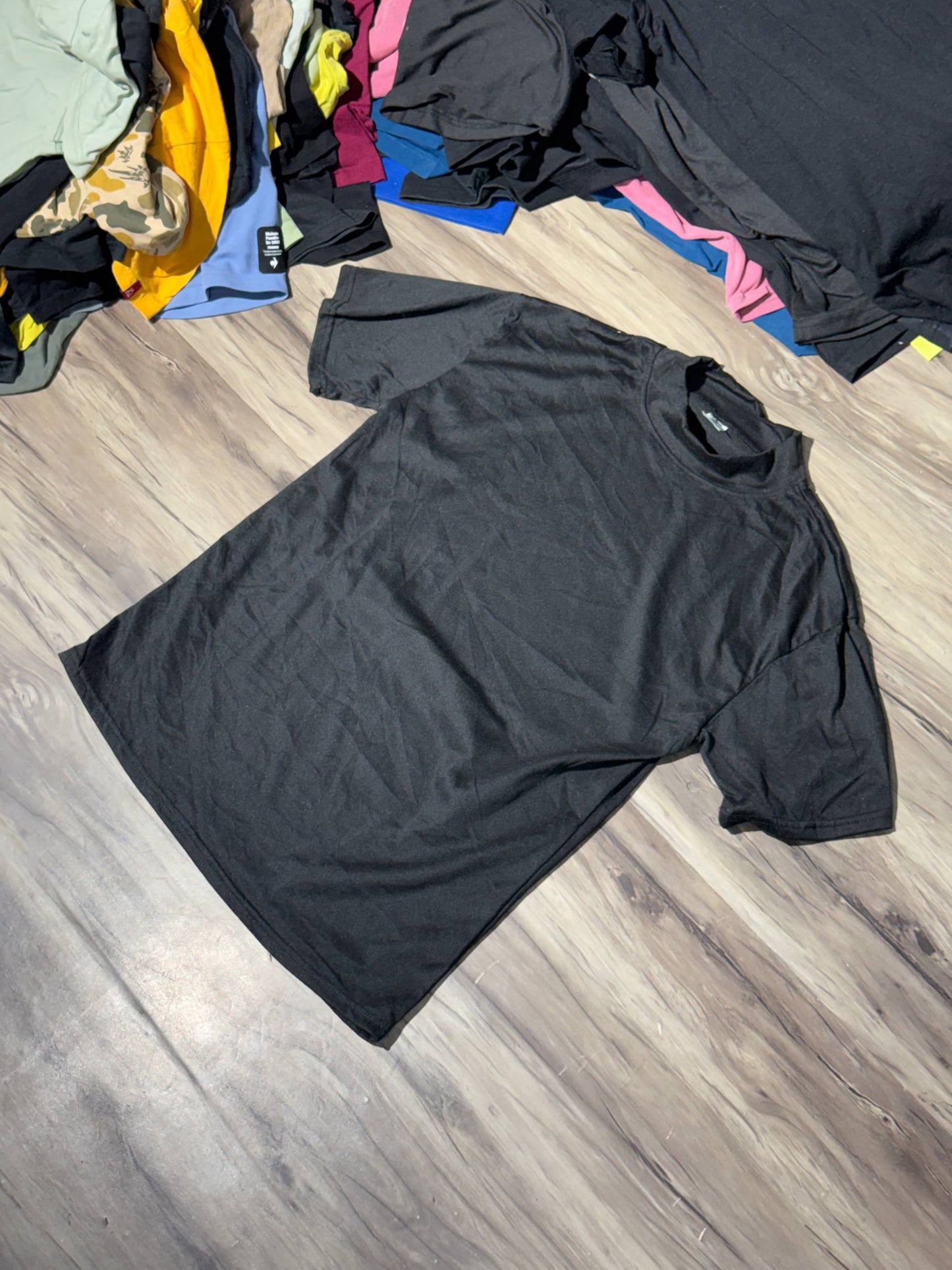 T-SHIRT SIZE M