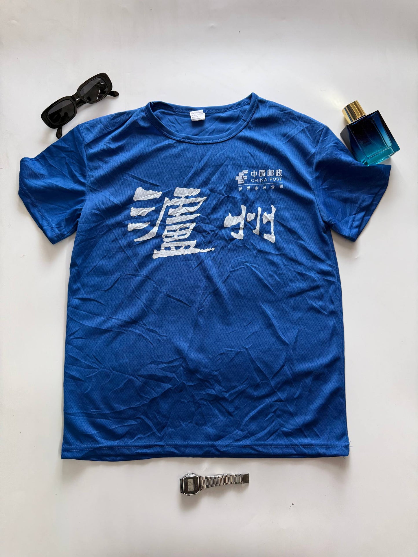 T-Shirt Size - M