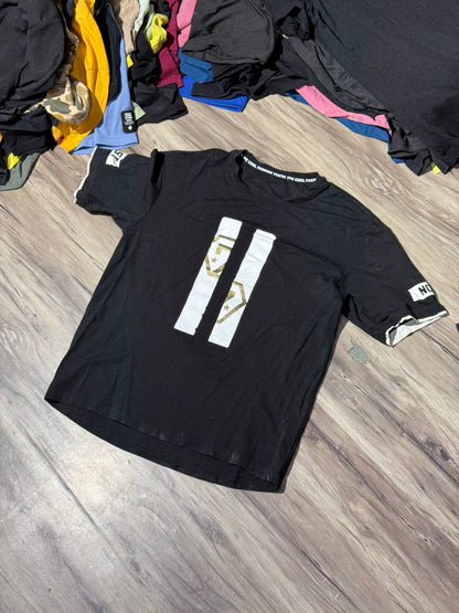 T-SHIRT SIZE M