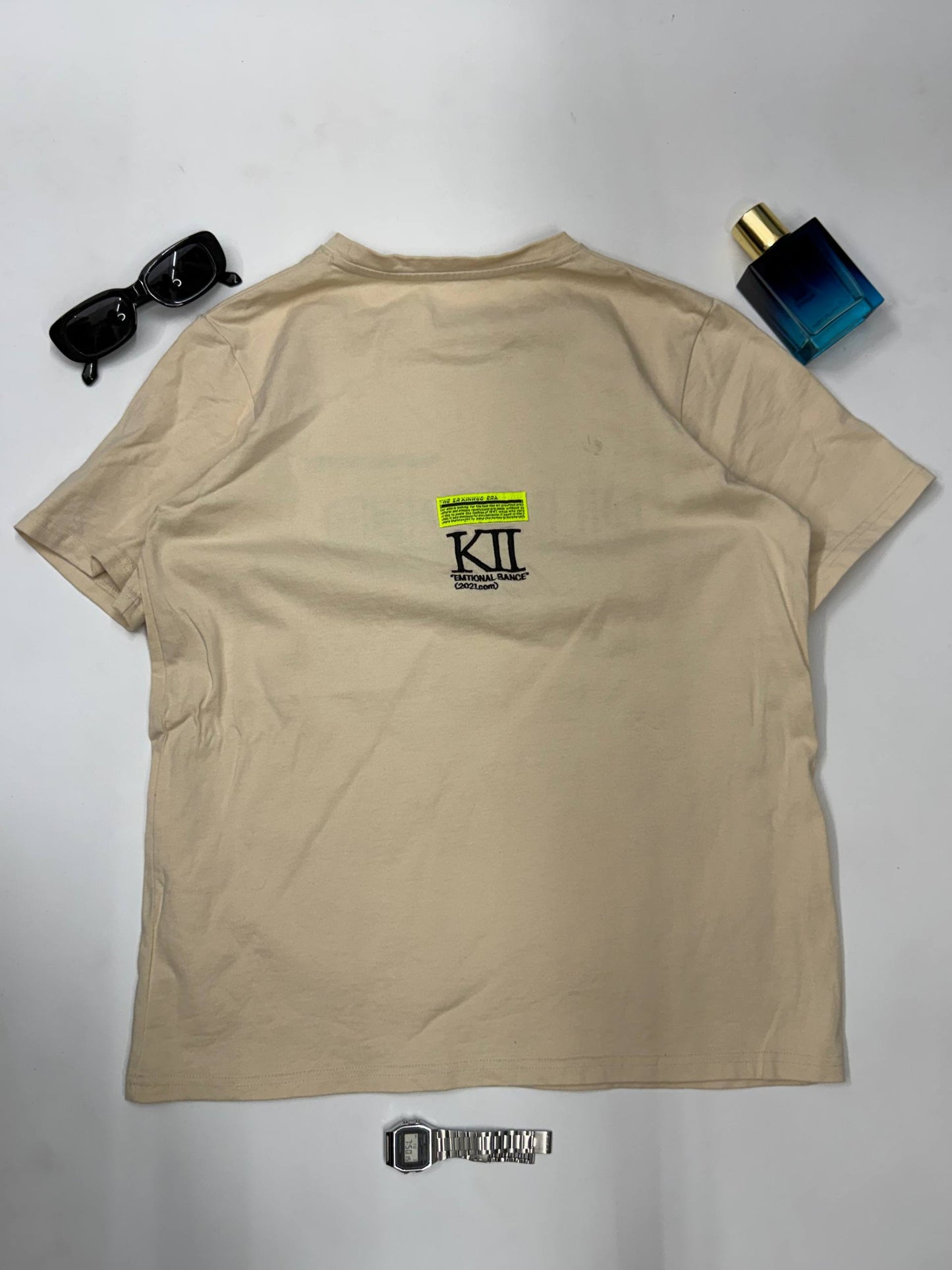 T-Shirt Size - M