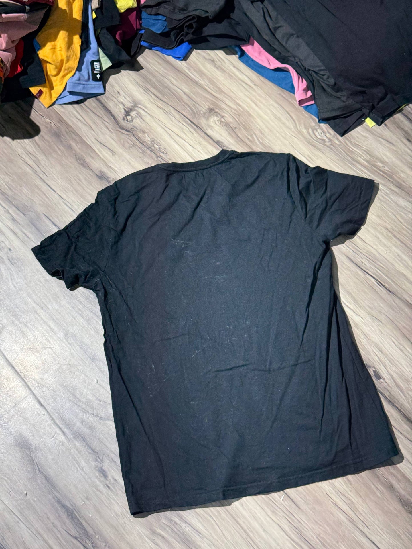T-SHIRT SIZE L