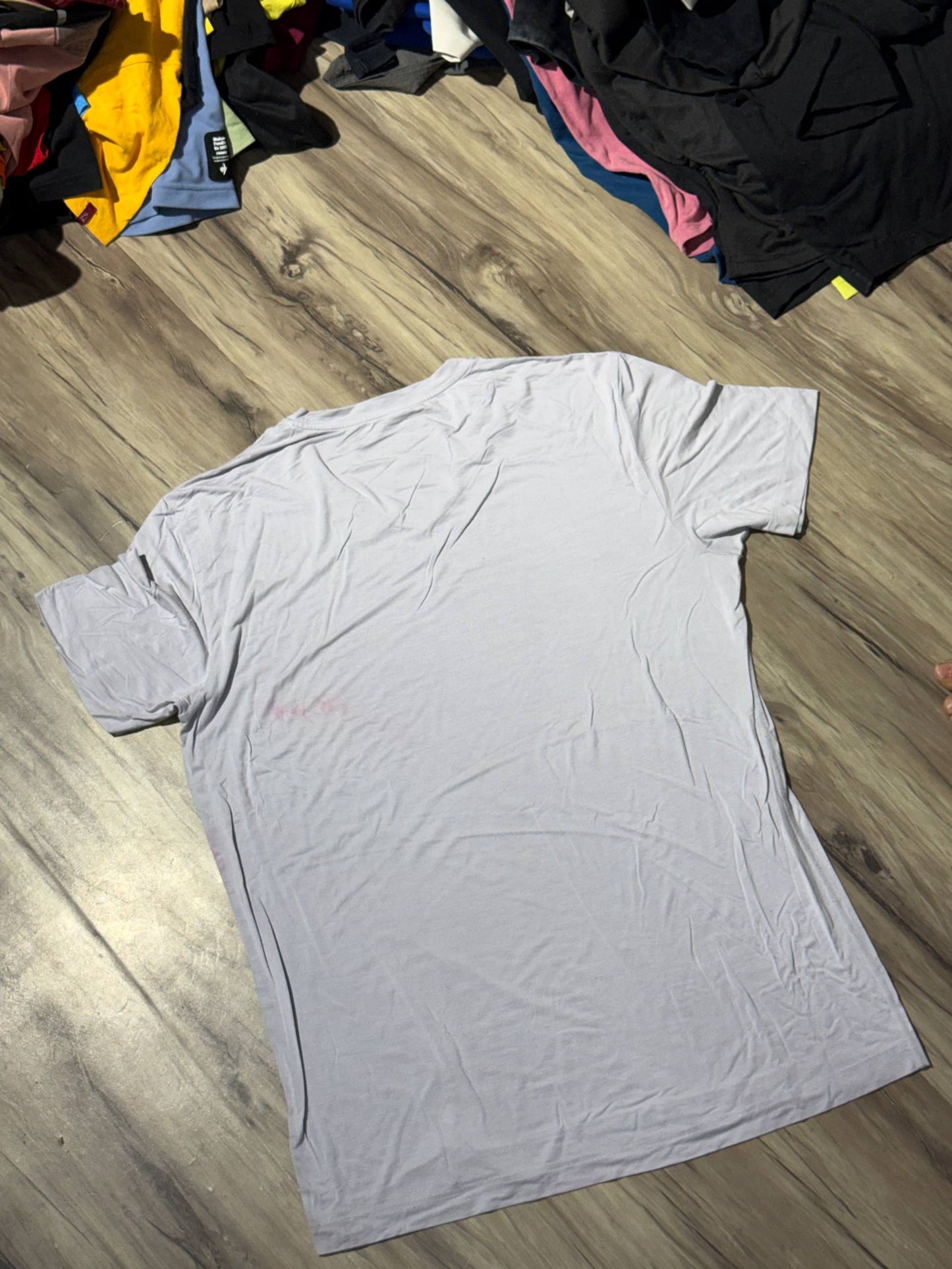 T-SHIRT SIZE L