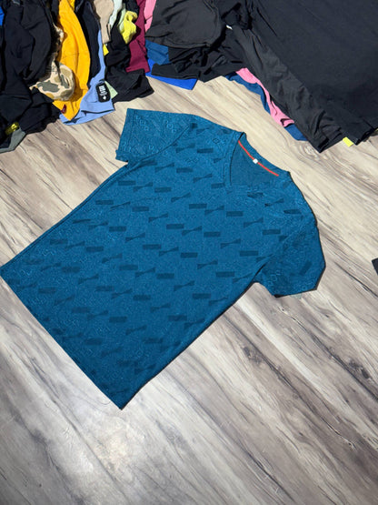 T-SHIRT SIZE M