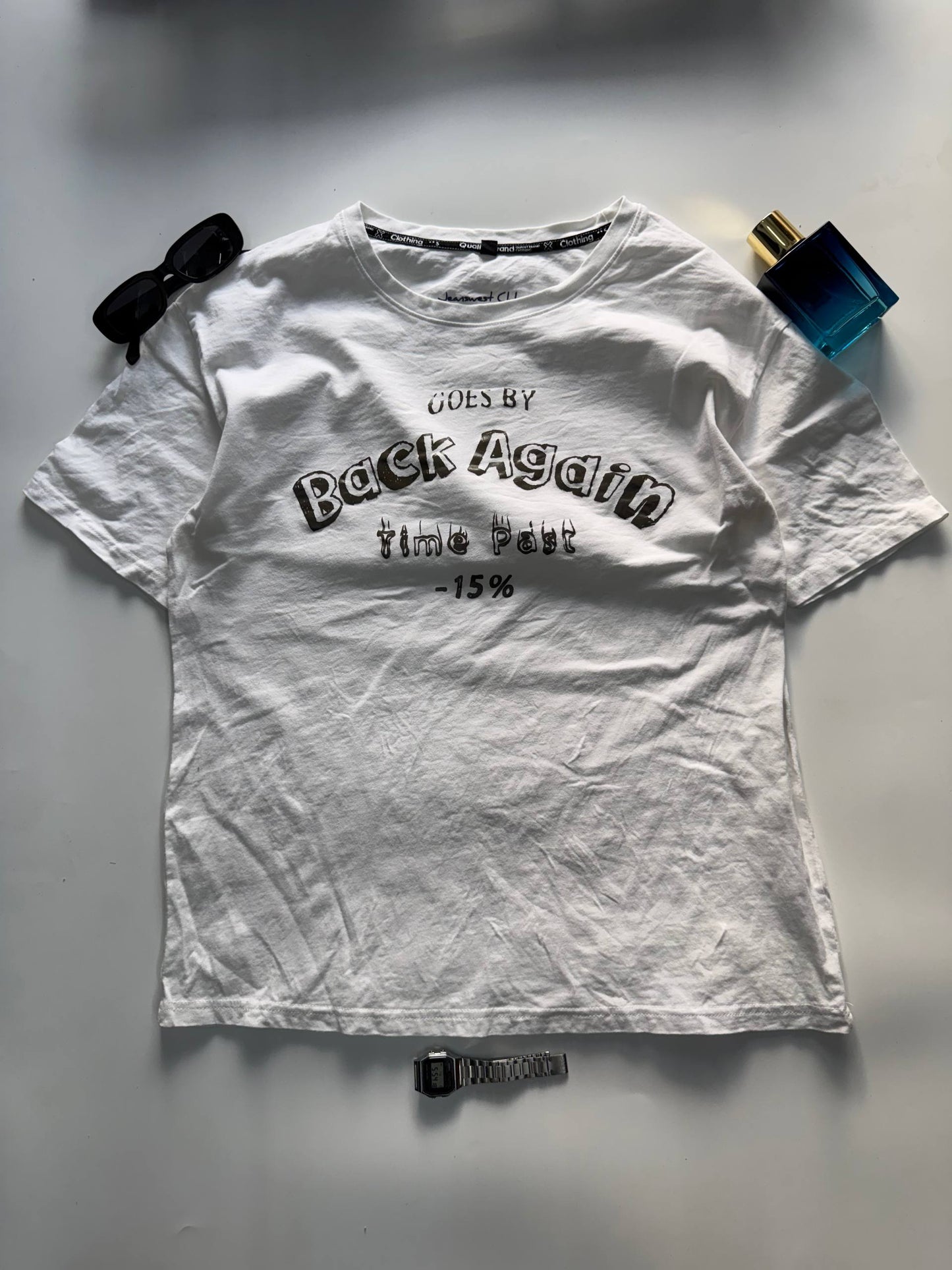 T-Shirt Size - L