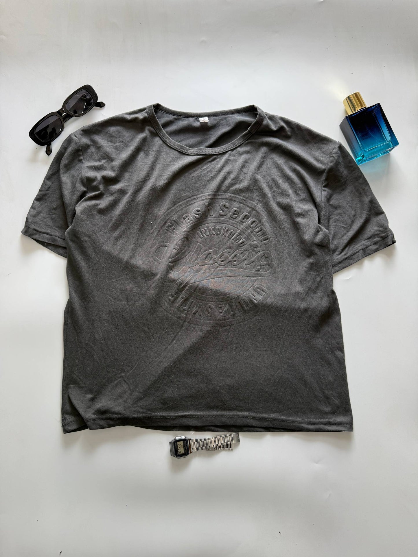 T-Shirt Size - M