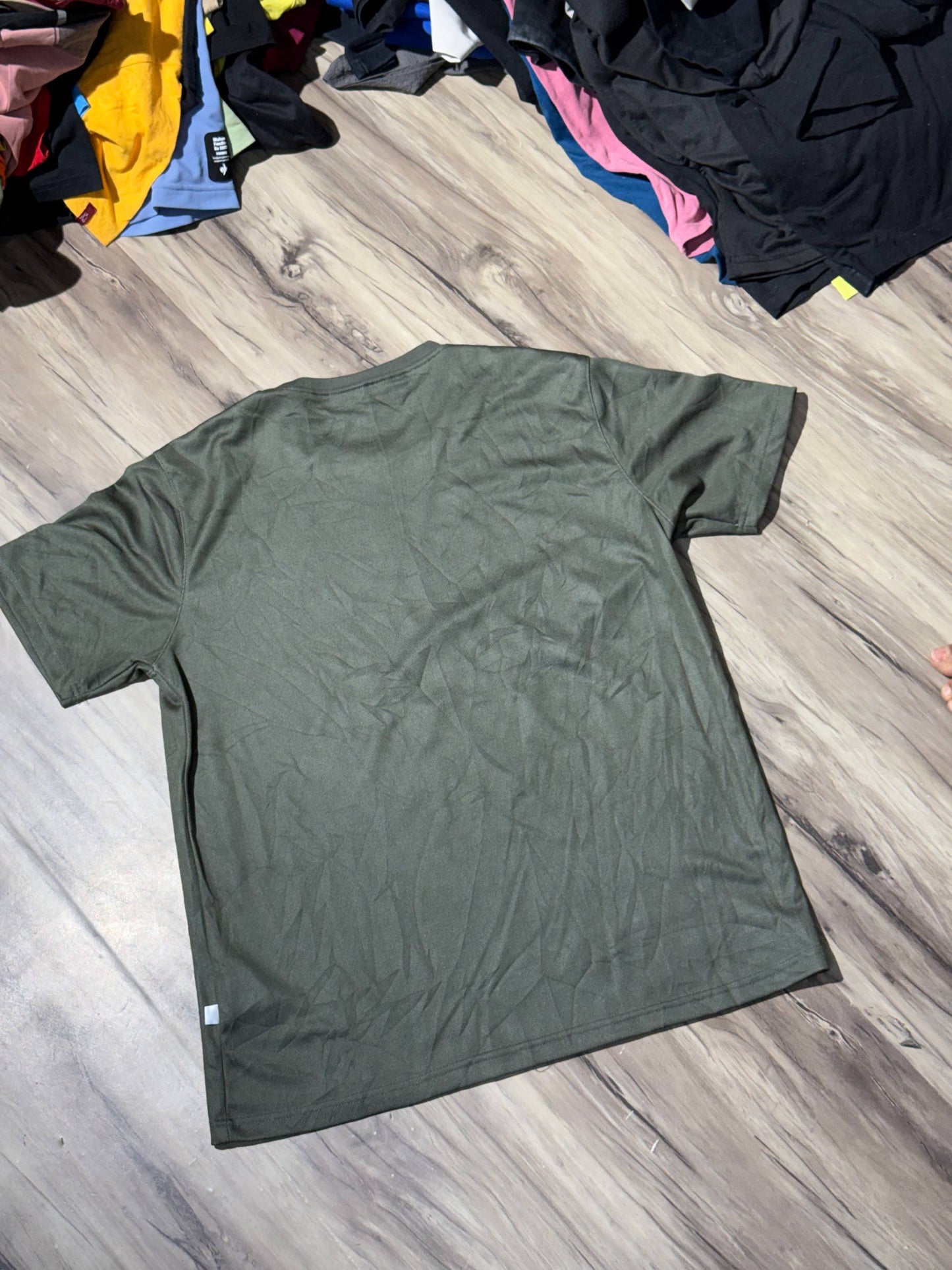 T-SHIRT SIZE L