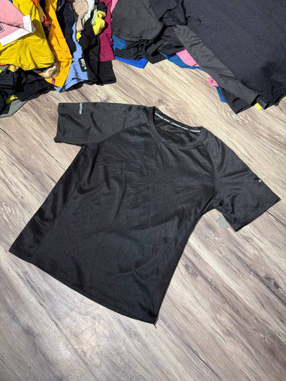 T-SHIRT SIZE M