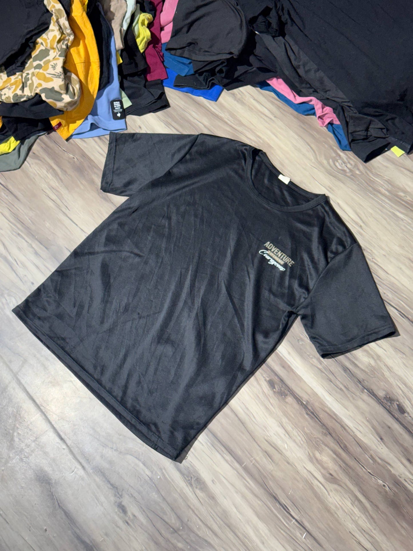 T-SHIRT SIZE M