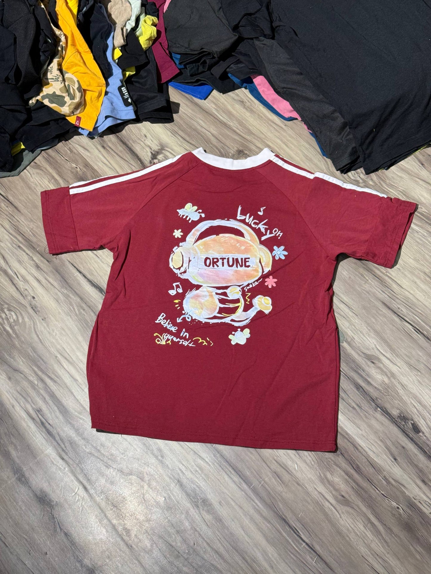 T-SHIRT SIZE M