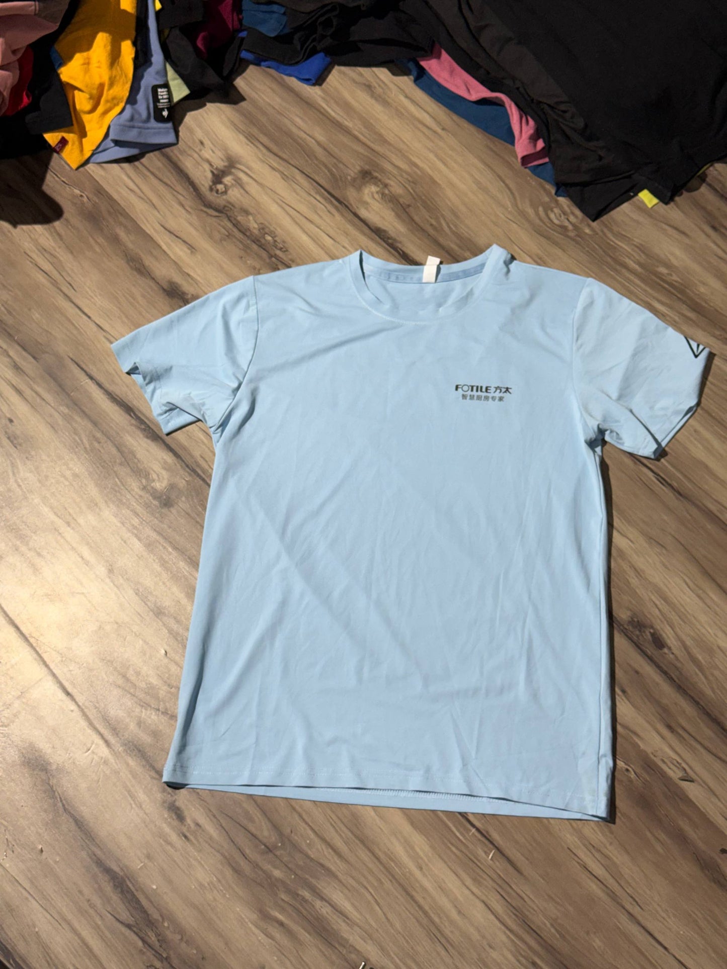 T-SHIRT SIZE L