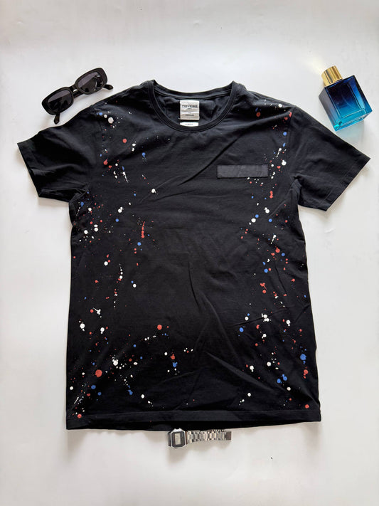 T-Shirt Size - M